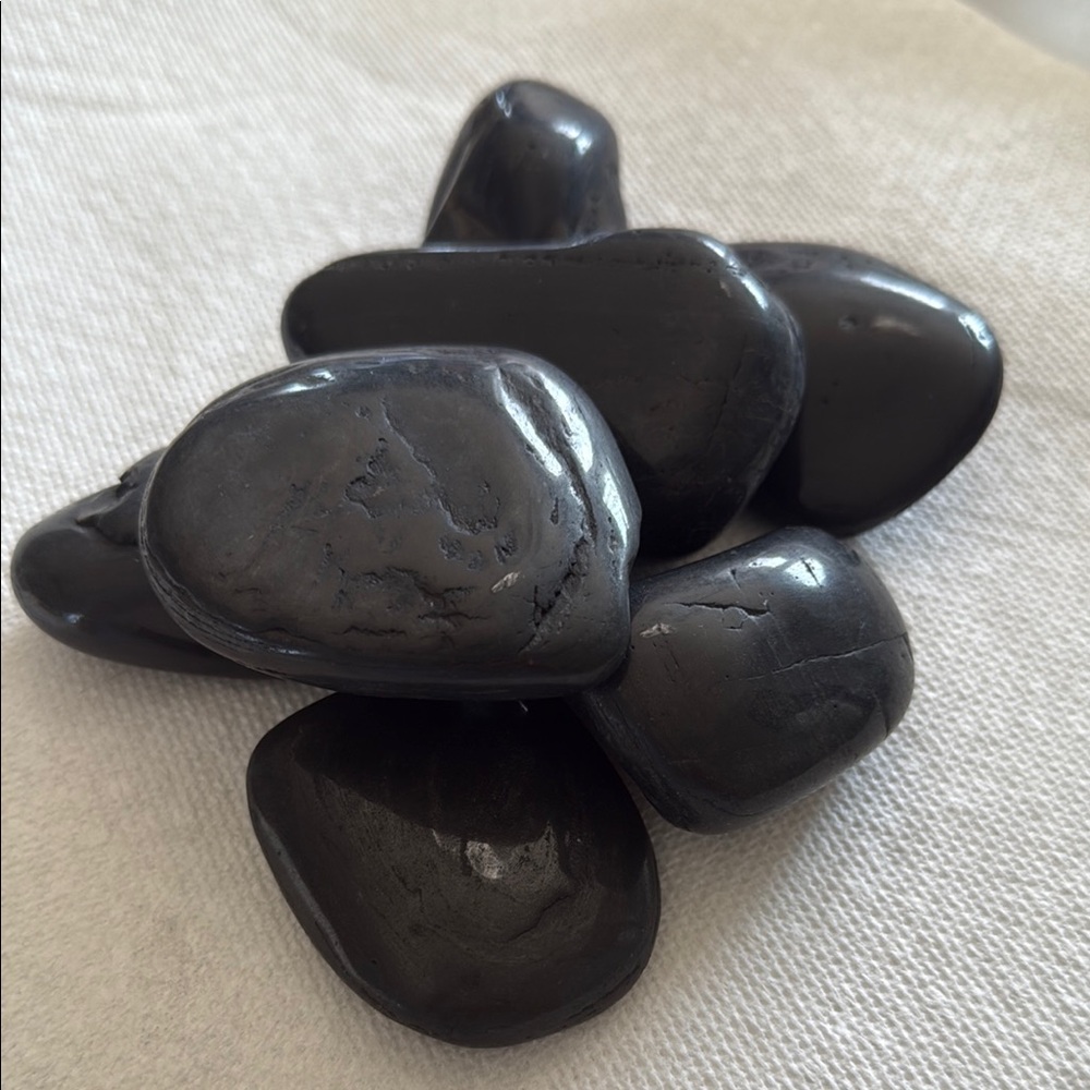 Polished Black Massage Stones